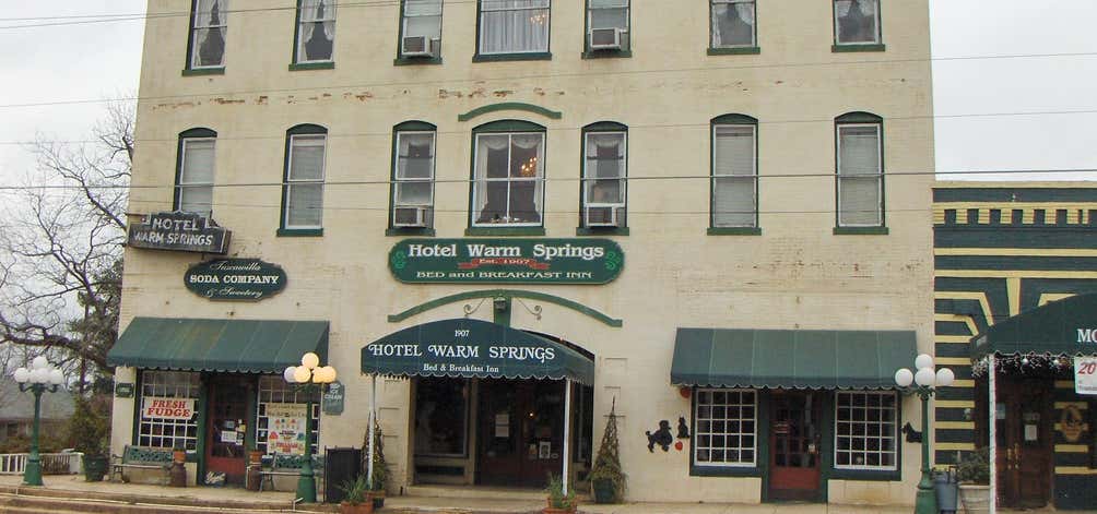 Photo of Hotel Warm Springs Bed and Breakfast Inn