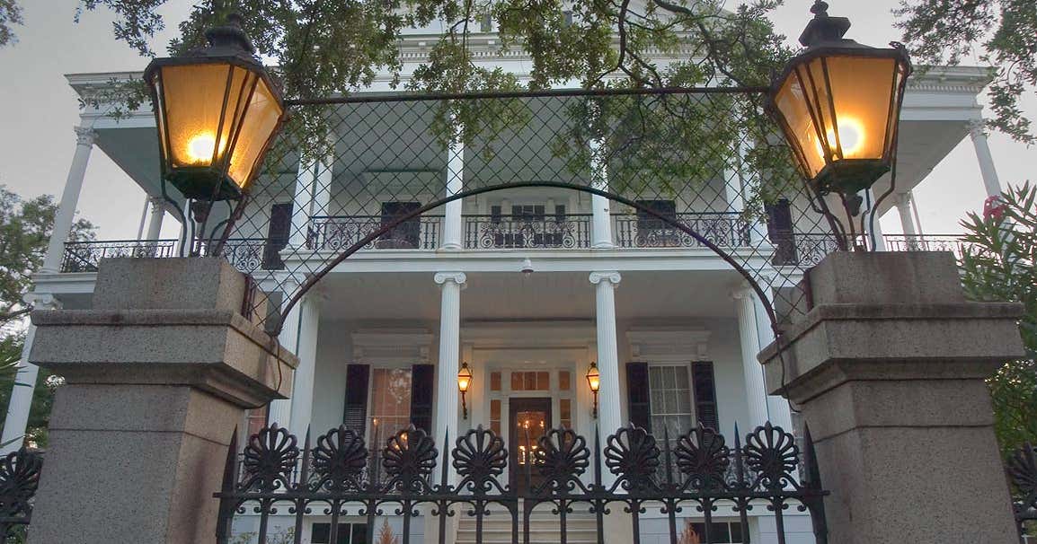 Buckner Mansion, New Orleans Roadtrippers