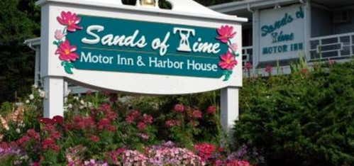 Photo of Sands Of Time Motor Inn & Harbor House