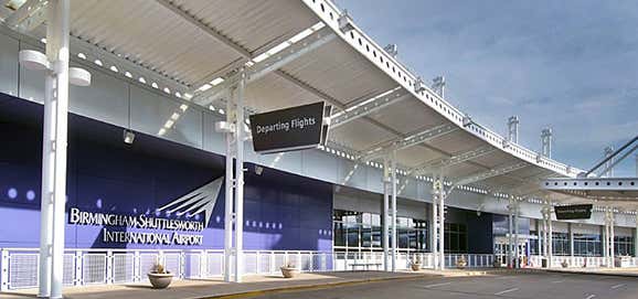 Photo of Birmingham-Shuttlesworth International Airport (Bhm)