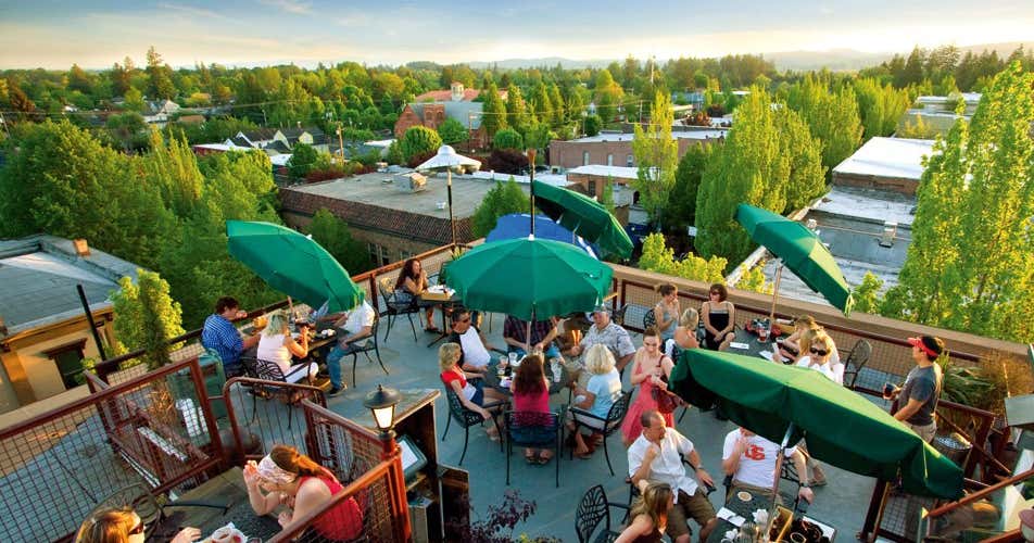 Historic Downtown McMinnville, McMinnville Roadtrippers