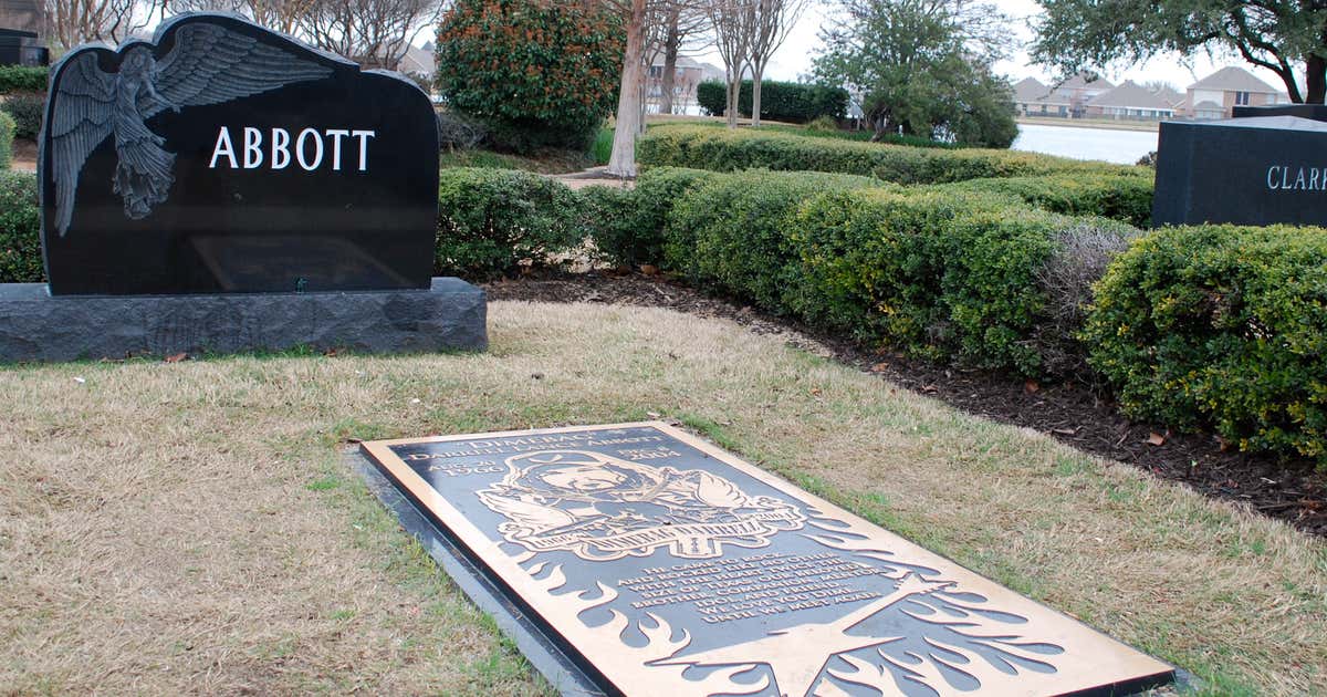 Moore Memorial Gardens Cemetery, Arlington | Roadtrippers