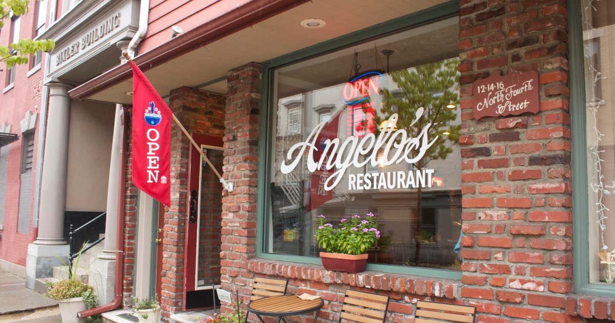 Angelo's Restaurant, Easton Roadtrippers