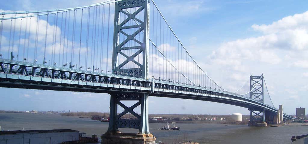 Photo of Benjamin Franklin Bridge