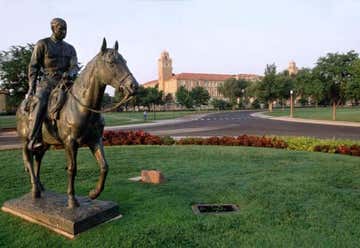 Photo of Will Rogers Statue