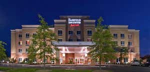 Fairfield Inn and Suites Louisville East