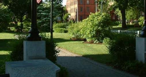 Highland Avenue Park, Danbury Roadtrippers