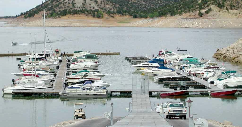 Hall's Glendo Marina, Glendo Roadtrippers