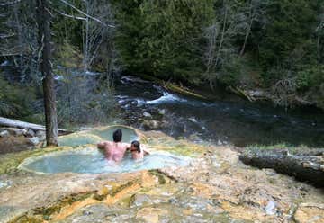 Photo of Umpqua Hot Springs