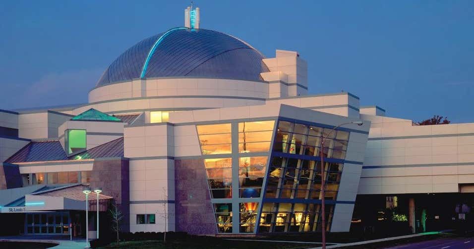 Saint Louis Science Center, St. Louis Roadtrippers