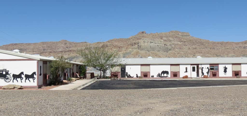 Photo of High desert Lodge