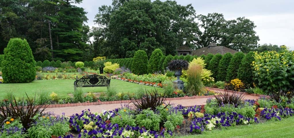 Photo of Clemens Gardens