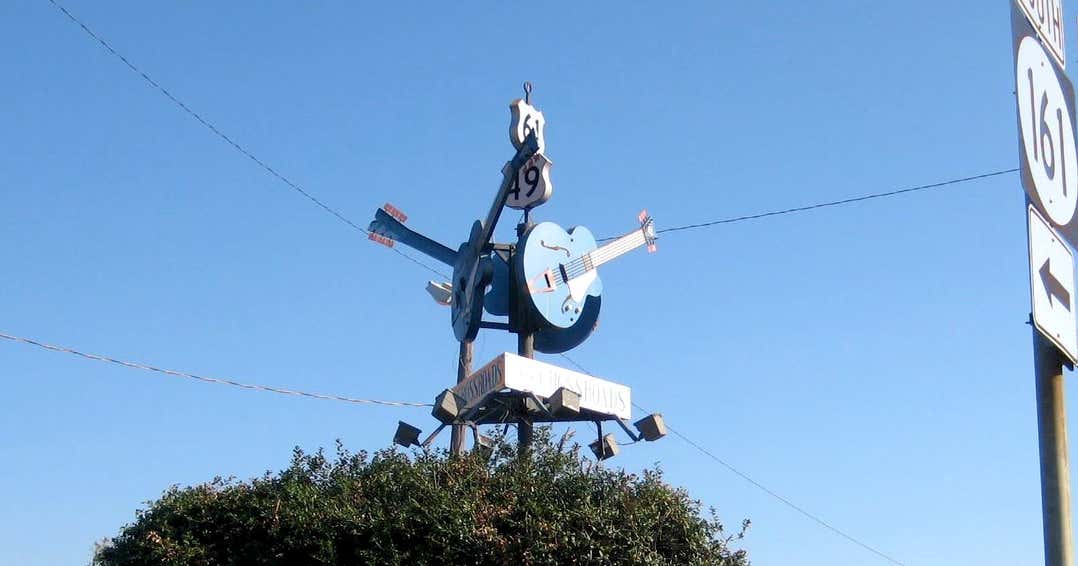 Devil s Crossroads Clarksdale Roadtrippers