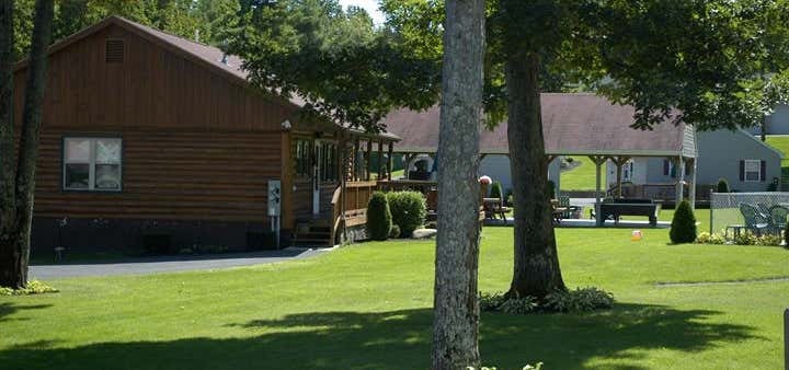 Photo of Country Cottages and Motel