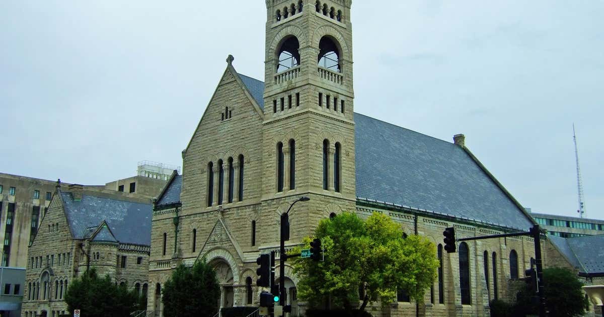 St Ambrose Cathedral, Des Moines Roadtrippers