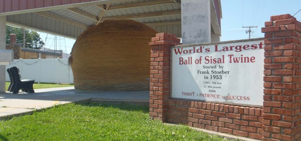Photo of World's Largest Ball Of Twine Built by a Community