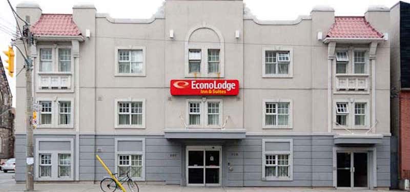 Photo of Econo Lodge Inn & Suites Downtown