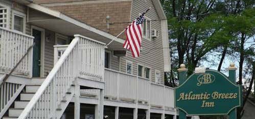 Photo of Atlantic Breeze Inn