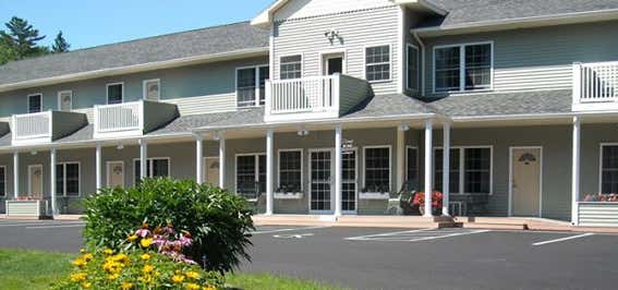 Photo of Cromwell Harbor Motel