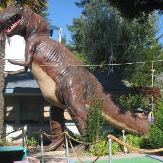 Guerneville Pee Wee Golf & Arcade