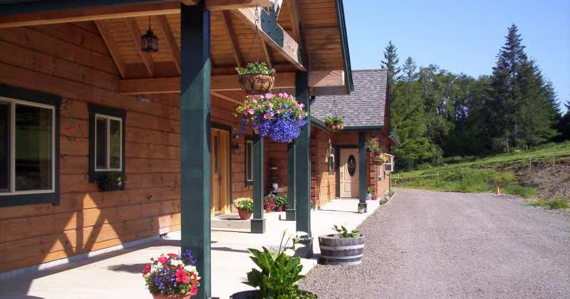 Mt. Emily Ranch Bed & Breakfast, Brookings | Roadtrippers