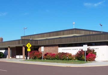 Photo of Houghton County Memorial Airport (Cmx)