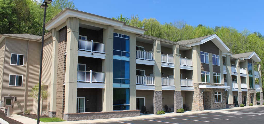 Photo of Crystal Springs Inn and Suites