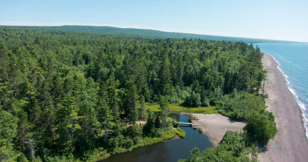 Black Creek Nature Sanctuary, Calumet Roadtrippers