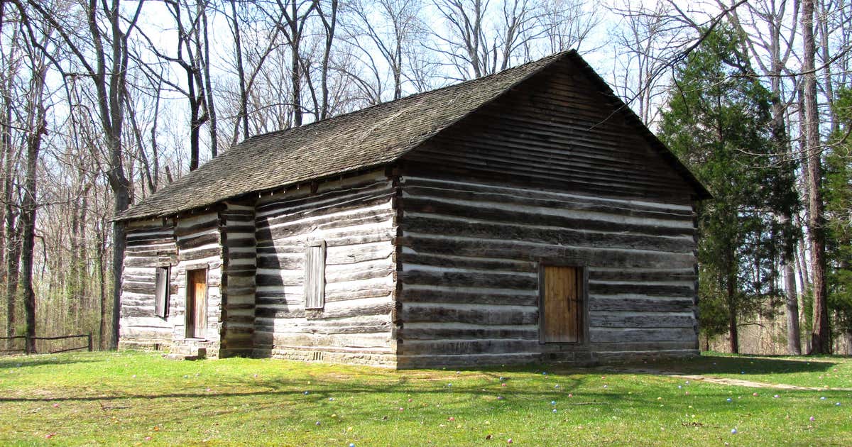 Old Mulkey Meetinghouse, Tompkinsville Roadtrippers
