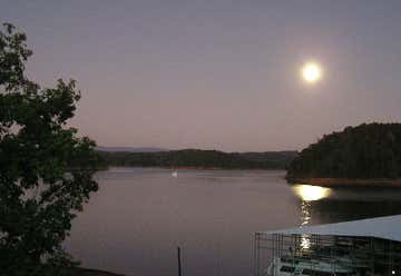 Photo of Carters Lake
