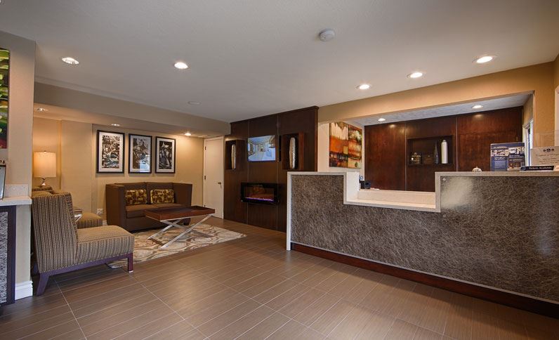 Best Western Carmel’s Town House Lodge