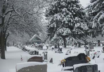 Photo of Woodland Cemetery In Xenia