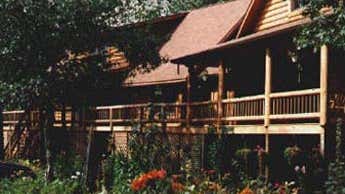 Pinewood Lodge Bed Breakfast Au Train Mi Roadtrippers