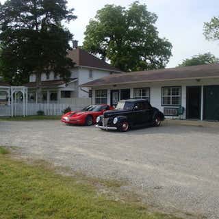 Chelsea Motor Inn
