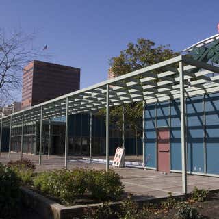 Visitors Information Center (Rose Building)