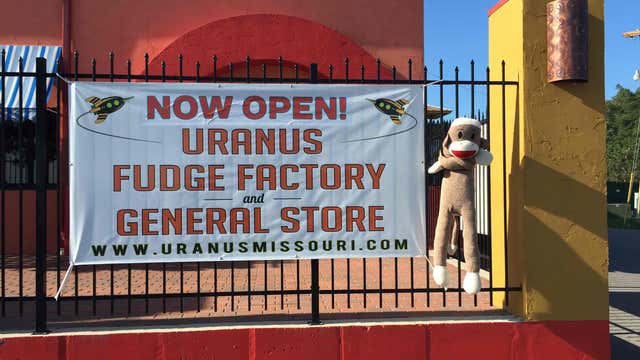 Uranus Fudge Factory And General Store Mo Roadtrippers
