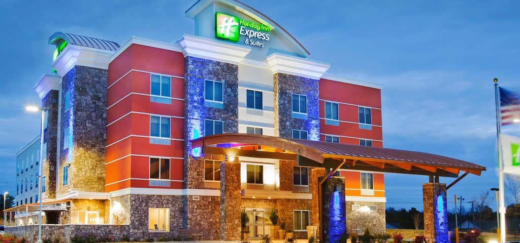 Photo of Holiday Inn Express & Suites Hot Springs, An IHG Hotel