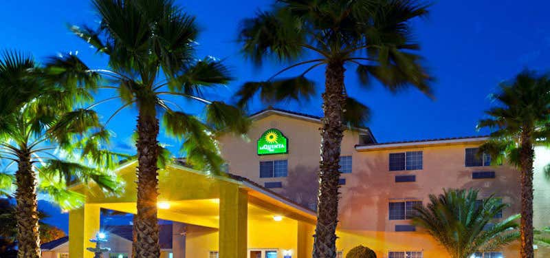 Photo of La Quinta Inn & Suites by Wyndham Las Vegas Nellis
