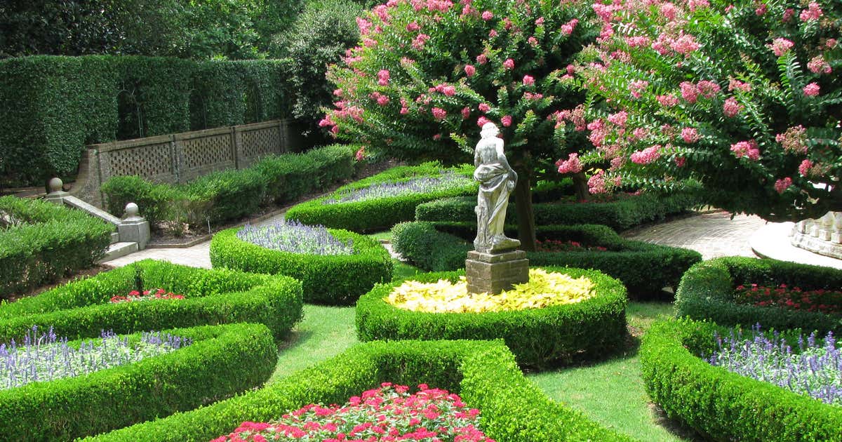 Elizabethan Gardens, Manteo | Roadtrippers