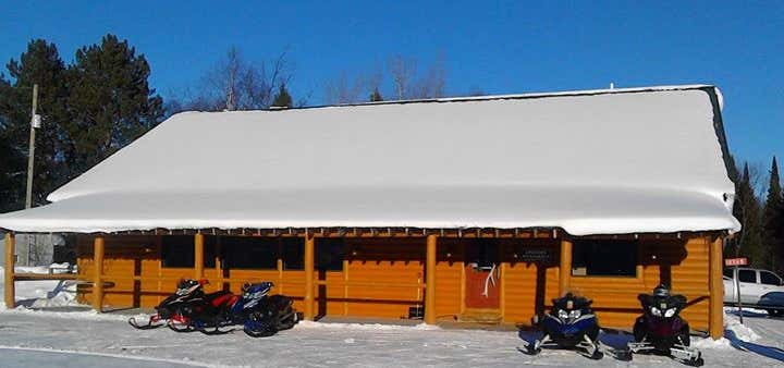 Photo of Red'Z Wolf Inn & Bunkhouse