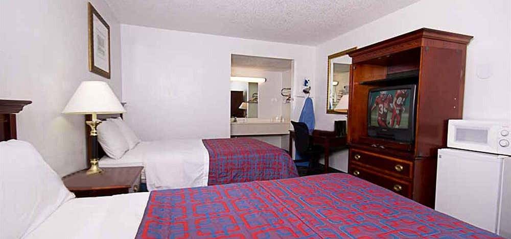 Photo of Red Roof Inn Amarillo