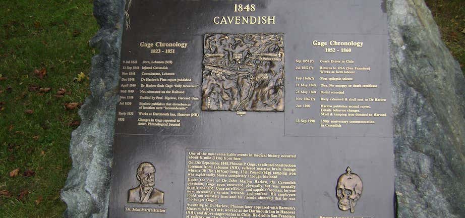 Photo of Phineas Gage Monument