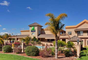 Photo of Holiday Inn Express Lompoc