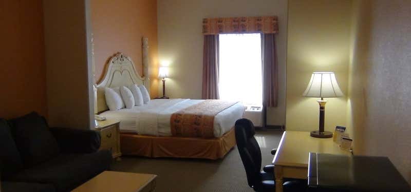 Photo of Best Western Plus Bass Hotel & Suites