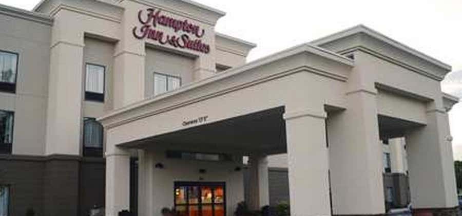 Photo of Hampton Inn & Suites New Hartford