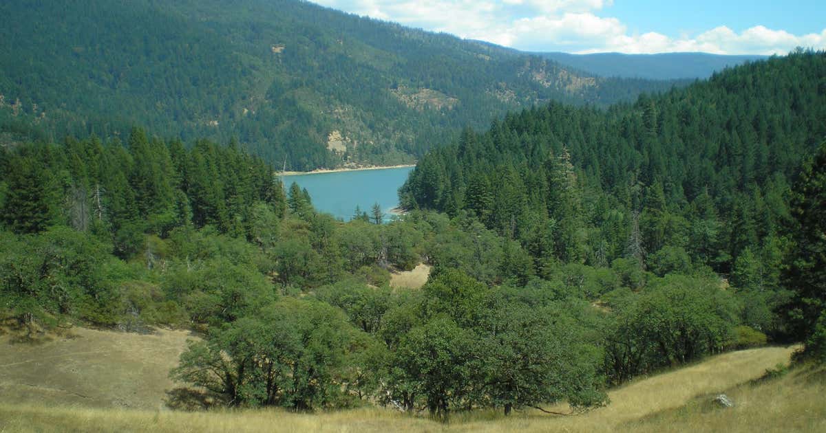 Ruth Lake Reservoir, Mad River Roadtrippers