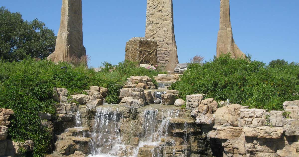 Ponca State Park, Ponca Roadtrippers