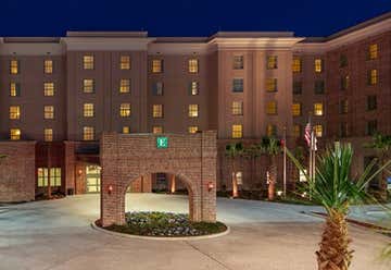 Photo of Embassy Suites by Hilton Savannah