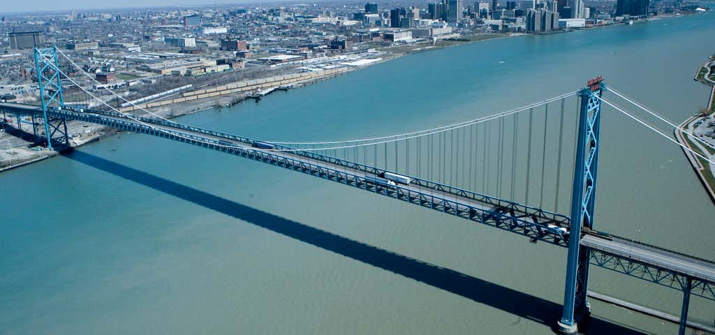 Photo of Ambassador Bridge
