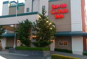 Photo of Silver Cloud Inn